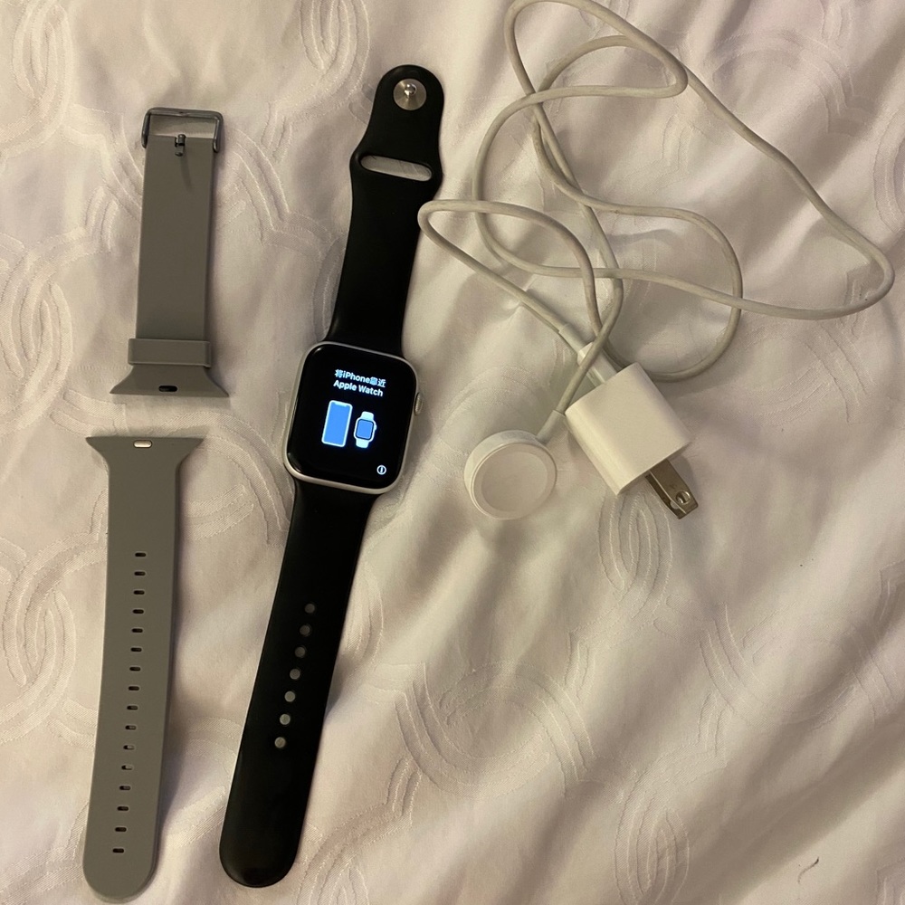 Apple iWatch Series 4 (44mm)